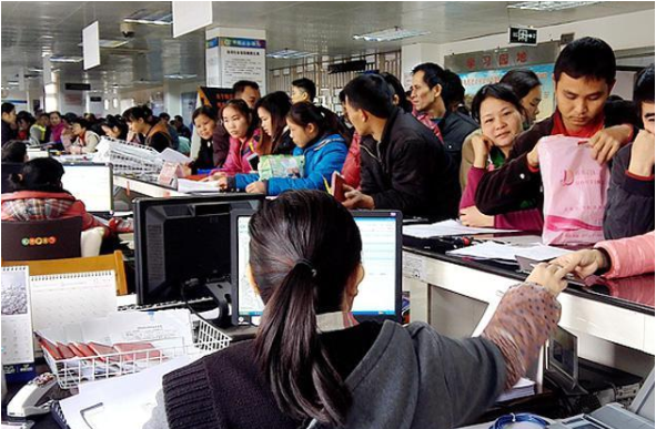 嘉峪关公积金离职封存后还可以提取出来吗？需要收费吗？